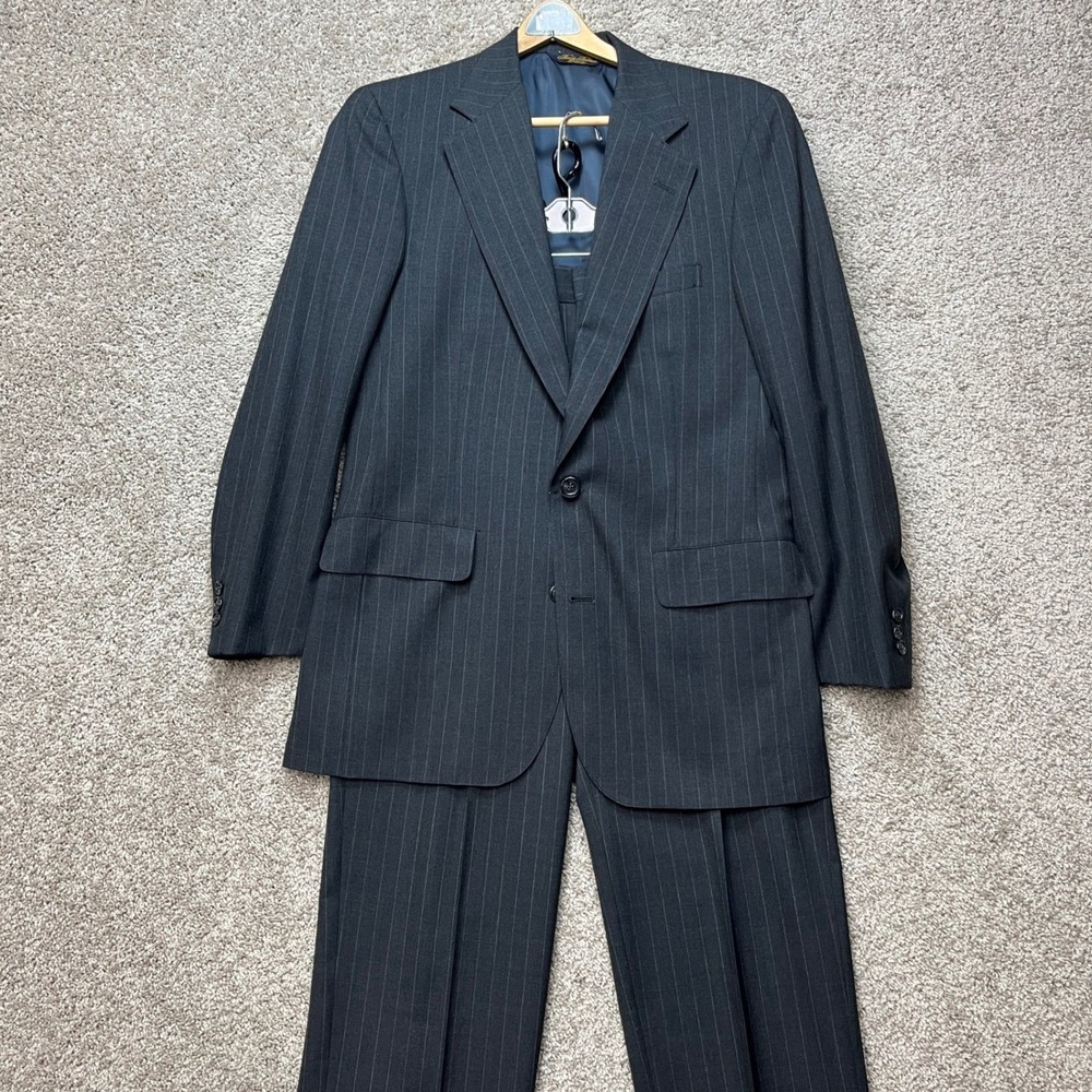 Brooks Brothers Suit Mens 37R Gray‎ Pinstripe Wool 2-Piece Makers Brooksease USA